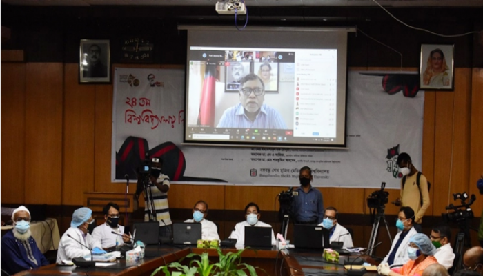 বিএসএমএমইউতে গবেষণা কার্যক্রম বাড়ানোর তাগিদ স্বাস্থ্যমন্ত্রীর