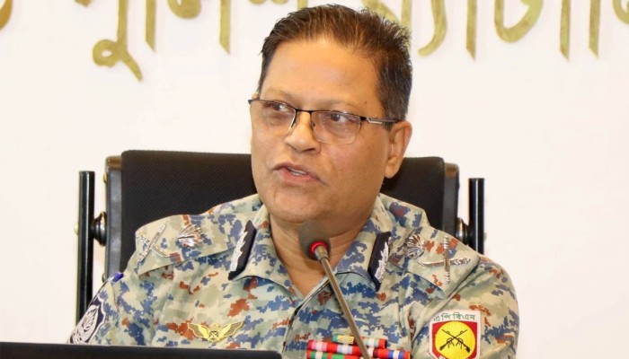 পুলিশের নতুন আইজি আলী হোসেন ফকির