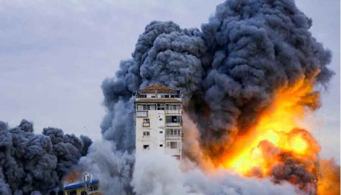 মধ্যপ্রাচ্যজুড়ে বিস্ফোরণ