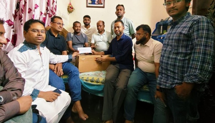 আহত বিএনপি কর্মী জনির পাশে দাঁড়িয়েছেন প্রধানমন্ত্রী