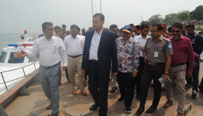ঘটনাস্থলে পদ্মায় বাসডুবি ট্র্যাজেডিতে গঠিত তদন্ত কমিটি