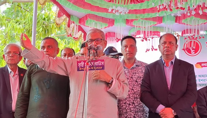 একাত্তরকে সামনে নিয়ে এগিয়ে যাবার প্রত্যয় মির্জা ফখরুলের