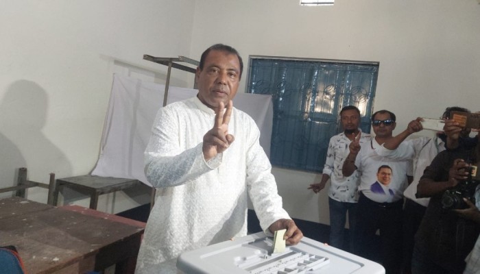 বগুড়া-৬ উপনির্বাচনে ৪০ কেন্দ্রের ফলে বিপুল ভোটে এগিয়ে ধানের শীষ