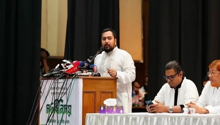 চব্বিশ ও একাত্তর কোনোটিকেই ধারণ করে না বিএনপি: নাহিদ ইসলাম