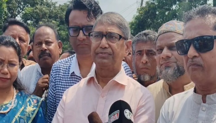 সরকারের তহবিলে পর্যাপ্ত টাকা নেই: মুক্তিযুদ্ধমন্ত্রী