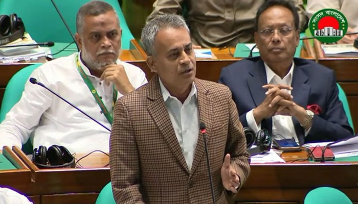 তারেক রহমানের নেতৃত্বে ফ্যাসিবাদের বিরুদ্ধে গণঅভ্যুত্থান হয়েছে: সেতুমন্ত্রী