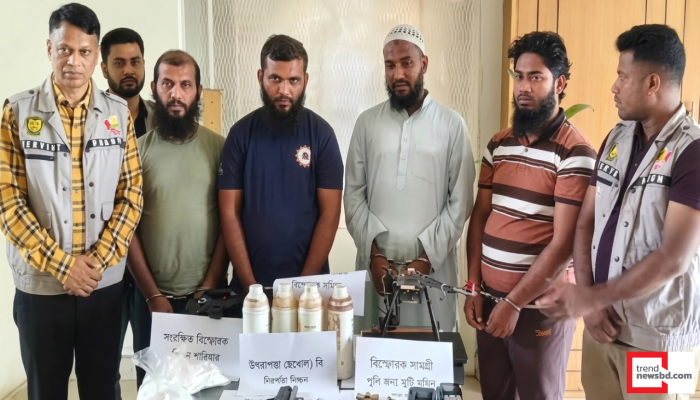 পররাষ্ট্র প্রতিমন্ত্রীর গাড়িতে বাসের ধাক্কা, চালক গ্রেপ্তার