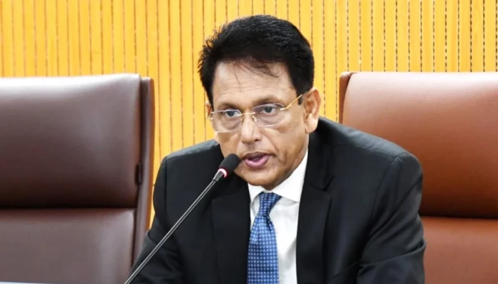অ্যাকাডেমিক ক্যালেন্ডারে বড় পরিবর্তন, এসএসসি ও এইচএসসি পরীক্ষা হবে ডিসেম্বরে