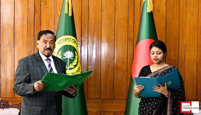 আদালতের লড়াই পেরিয়ে সংসদে নুসরাত—এমপি হিসেবে শপথ নিলেন তাবাসসুম