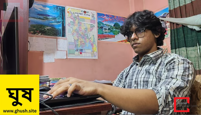 মায়ের মৃত্যুর পর পেনশনের টাকা পেতে ঘুষ দাবি, ক্ষোভে কিশোর শাহেদের ‘ঘুষ.সাইট’