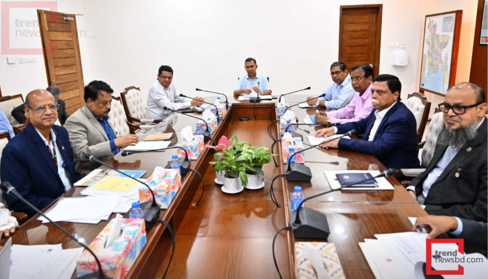 রাজধানীর গুলশান, ধানমণ্ডিসহ প্রধান লেকগুলোর দূষণ রোধে কঠোর নির্দেশনা প্রধানমন্ত্রীর